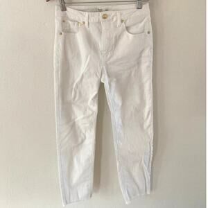 OAT New York White High Rise Straight Leg Jeans Seashell Button Raw Hem 8